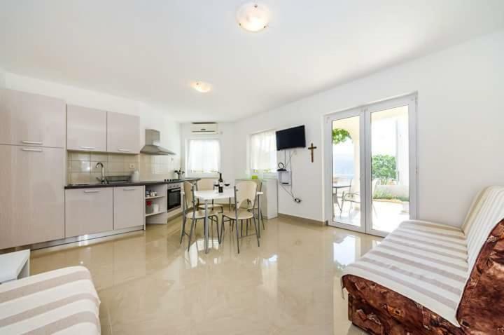 Apartmani Tanja Pridraga Luaran gambar